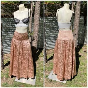 Bebe Jacquard Lamé Metallic Rose Gold Pleated Brocade Maxi Skirt Small